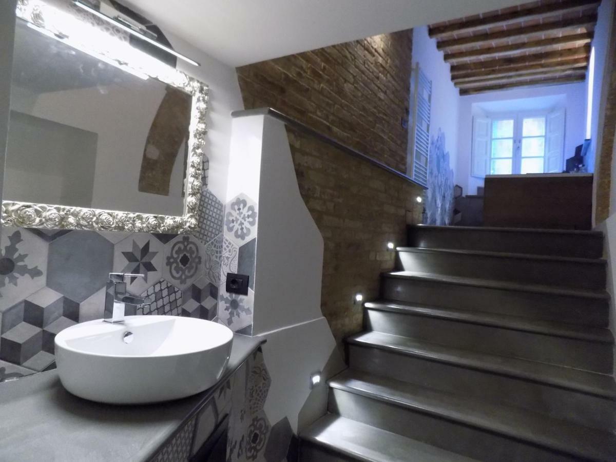 Luxury Suite Apartment Angiolieri Σιένα Εξωτερικό φωτογραφία